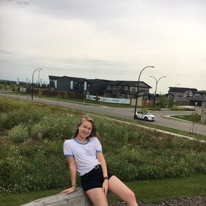 Meet your Posher, Loren